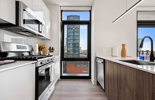 West Loop Apartment | West Loop Scenic Views + Private Balcony Retreat