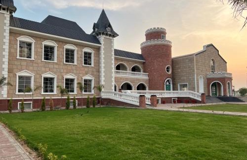 Sirhind Hotel | Western World Resort and Banquets