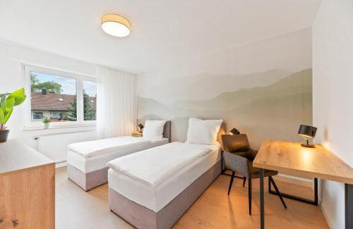 West Apartment | Westside Flat - 5min to Downtown