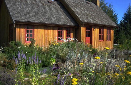 Salt Spring Island Bed & Breakfast | Wetherly Inn & Spa