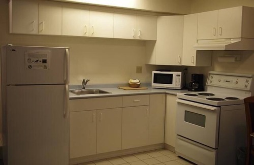 Ucluelet Hotel | Whale's Tail Guest Suites