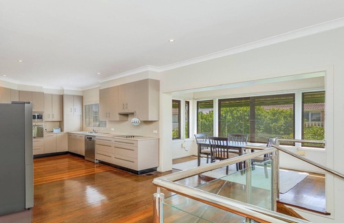 Umina Beach House | WhataView @ Umina Beach