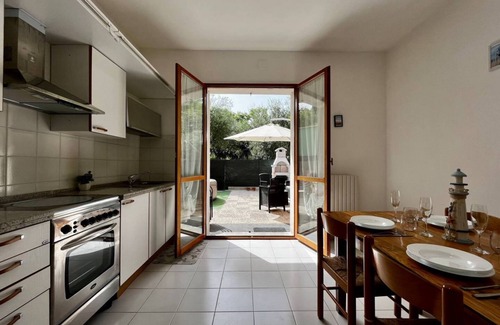 Gallignano House | [Whirlpool] Relaxation, wi-fi, bbq & parking.