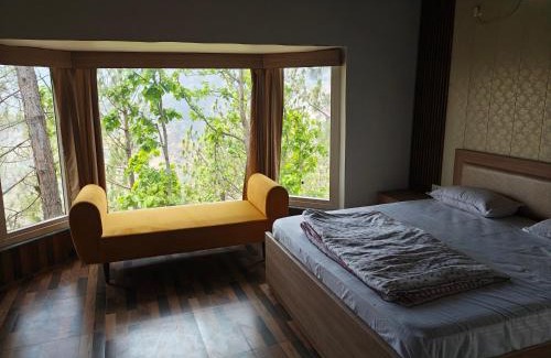 Lansdowne Other | Whispering Pine Villa