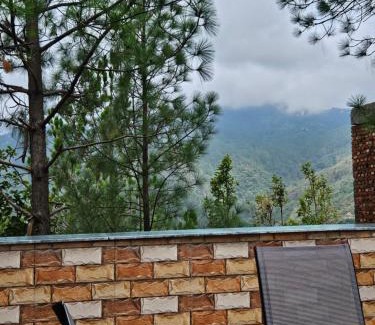 Lansdowne Other | Whispering Pine Villa