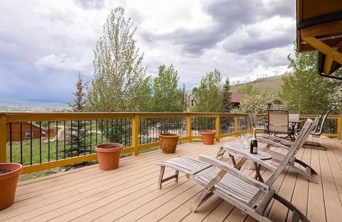 Innsbruck Val Moritz House | Whispering Pines Hideaway
