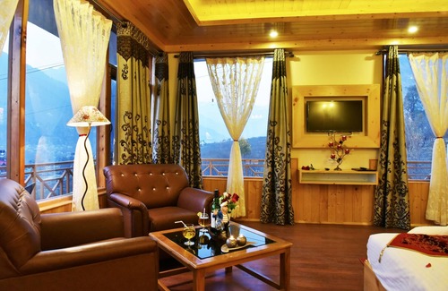 Jagatsukh Hotel | Whistling Pines Resorts and Spa