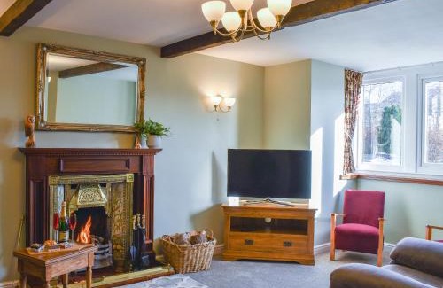 Sutton-in-Craven House | White Abbey