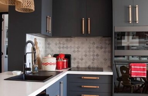 Hotham Heights House | White Crystal 213- ski-in ski-out