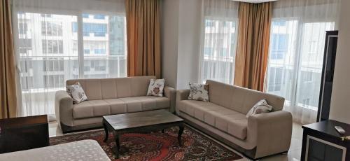 Mahmutlar Apartment | White Gold Ananas