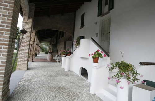 Noceto House | "White House" to discover a territory