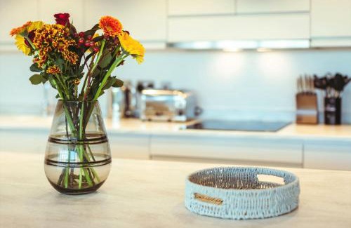 Eastbourne Villa | White Point beach house