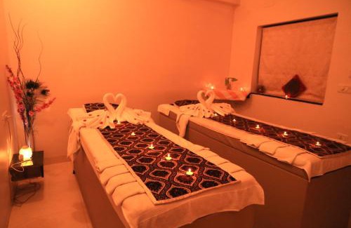 Varca Hotel | White Sands Resort & Spa