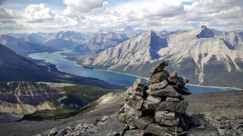 Canmore Apartment | White Spruce Lodge Condo by Canadian Rockies Vacation Rentals