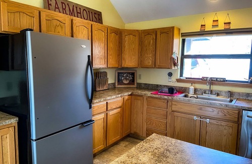 Warsaw House | Whole house on a quiet cove, Lake of the Ozarks, Family owned and operated.