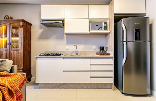 Centro Apartment | WI-FI 200MB | Foodhall | 450m from Shopping #CA25