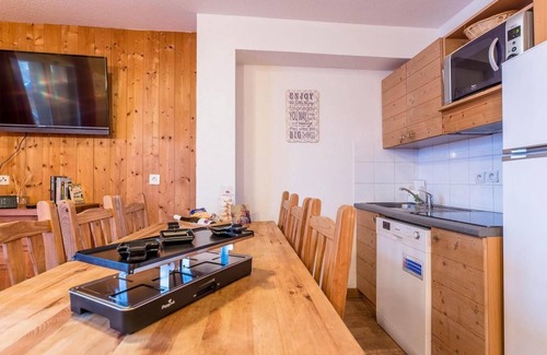 La Feclaz Apartment | Wifi, 100m from ski slopes, parking, tv, ski locker, 47m², La Féclaz