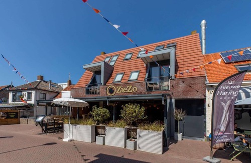 Zoutelande House | Wifi and golden beaches; Home