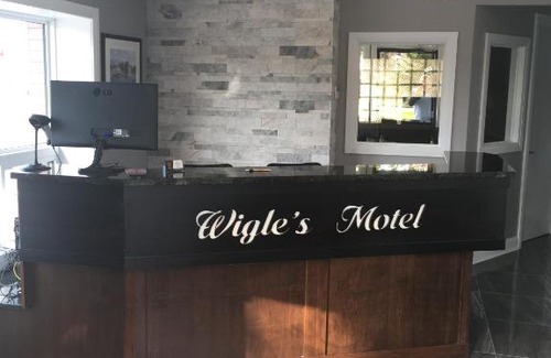 Leamington Hotel | Wigles Motel