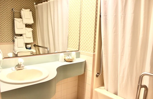North End Hotel | Wild Dunes Inn