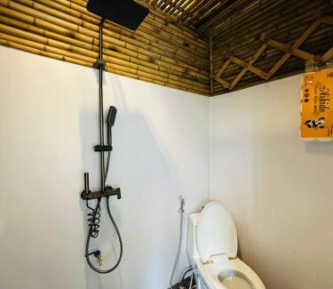 Yen Minh House | Wild Orchid Relaxing Bungalow