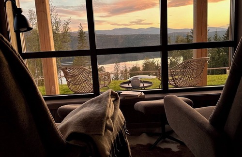 Sor-Fron Cottage | Wildlife luxury holiday house