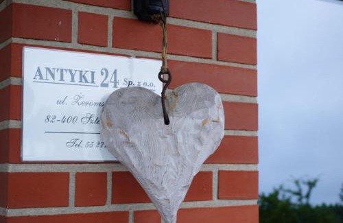 Sztum Villa | Willa Antyki24 nad Białym Jeziorem Kameralny Azyl