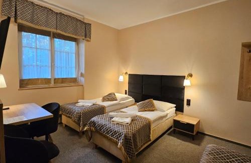 Klodzko Miasto Bed & Breakfast | Willa Kłodzko-Zacisze - sauna, siłownia, komnata solna, parking