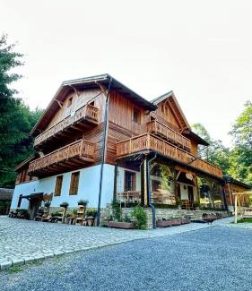 Miedzygorze Bed & Breakfast | Willa Orle Gniazdo