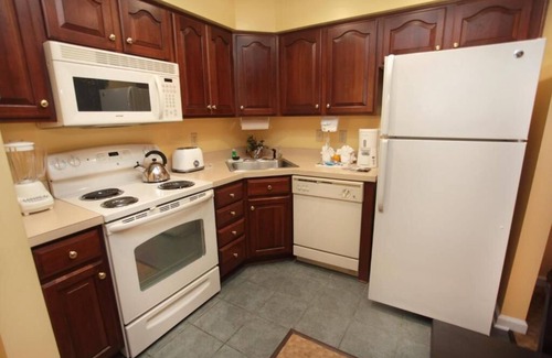Williamsburg Resort | Williamsburg Vacation Resort in historical Virginia near amusement park & beach