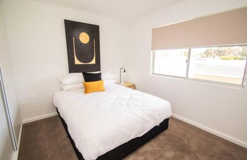 Broken Hill Apartment | Willow Court Unit 1