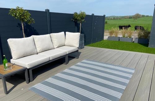Cashel House | Willow Lodge Cashel- Rock View-Sleeps 8 guests-Spacious- Cosy