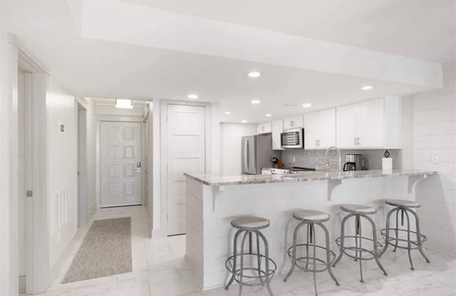 Orange Beach East Apartment | Wind Drift 611 SW Chic Coastal Vibes & Gulf Tides