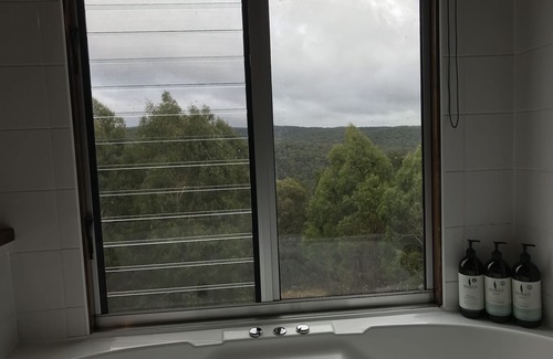 Pennyroyal Cabin | Window On The Otways