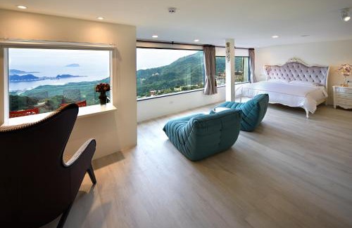 Ruifang Bed & Breakfast | Windsor's Sunlight Han-Guan