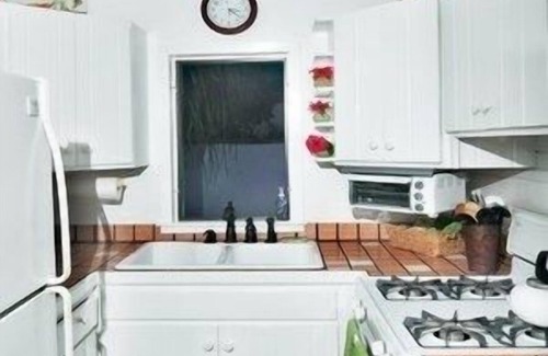 Estate Calabash Boom Villa | Windwardside: Quiet, Great View, Hot Tub, elegantly appointed, lush gardens