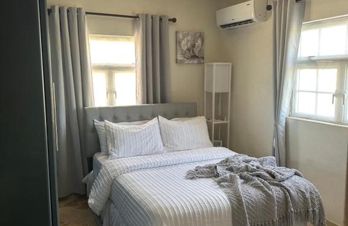 Fortescue Apartment | Windy Bottom