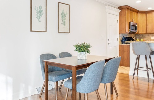 Arlington Heights House | Windy City Welcome