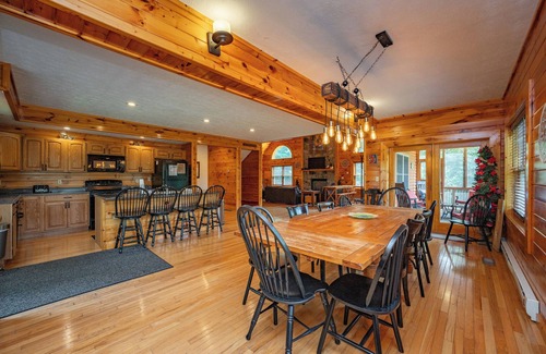 McHenry Cabin | Windysun West: Lake Area, Hot Tub, Pool Table, Fire Pit, Fireplaces!