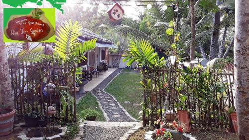 Thalaramba House | Wine Tree Garden Guesthouse