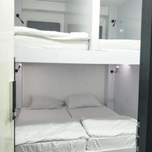 Chinatown Hotel | Wink at Mosque Street