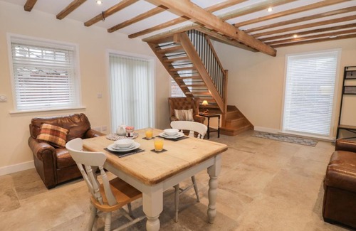 Goodmanham House | Winnie's Stable