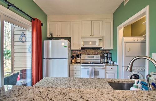 Wintergreen Condo | Wintergreen Resort Mountain Condo w/Pool Access!
