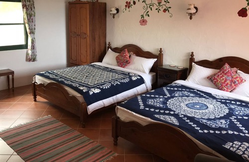 Donghe Bed & Breakfast | Wishingwell B&B