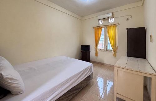 Madiun Hotel | Wisma Salak Family Guest House Syariah RedPartner