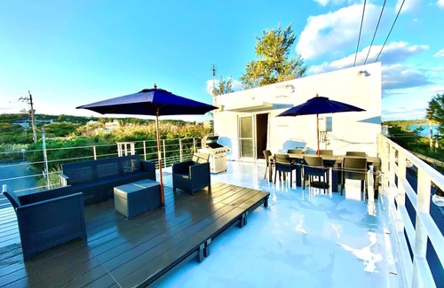 Maeda House | With a free minivan The whole building is rented/Kunigami-gun Okinawa