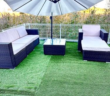 Kashima House | With BBQ terrace & dog run A private house full of fun, right by the sea and surf spots