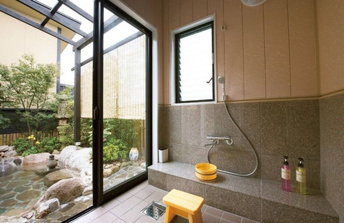 Yufuin Onsen Hotel | With rocky openair bath Annex/Yufu Ōita