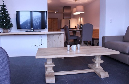 Mosern Apartment | with stunning panoramic views and the Tyrolean mountains