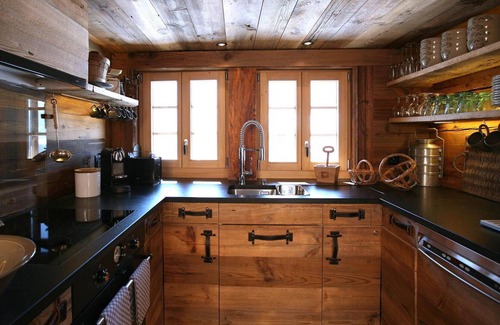 Vers L'Eglise Ski Chalet | Wonderful and bright charming, renovated, and with a lot of charm
